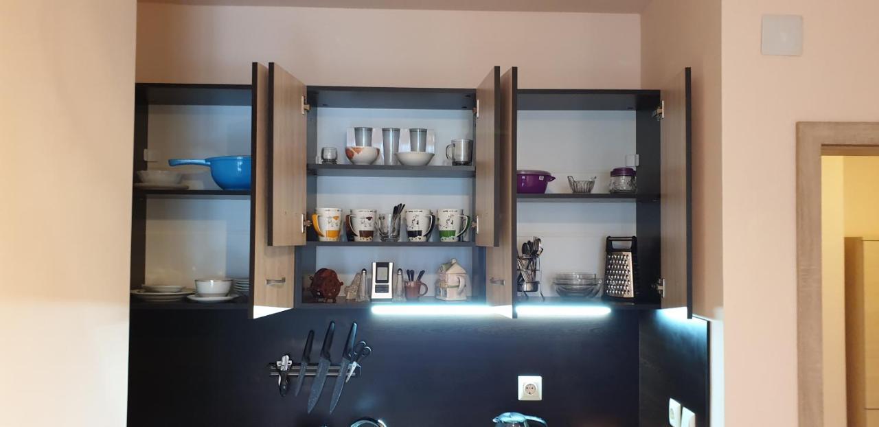 Family Holiday Apartments Breez 1 Varna Extérieur photo
