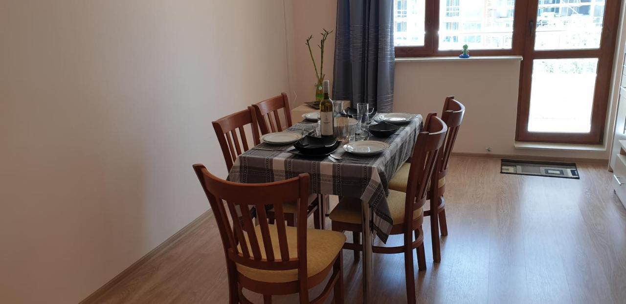 Family Holiday Apartments Breez 1 Varna Extérieur photo