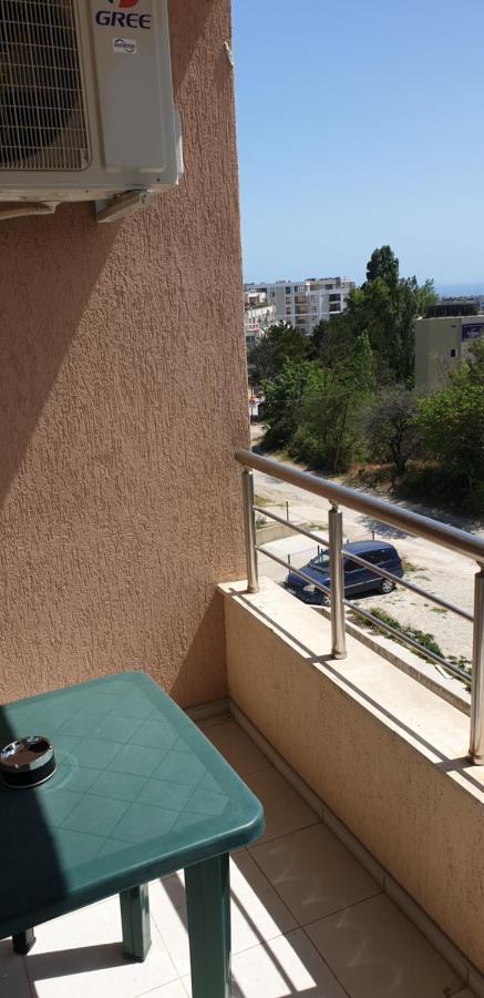 Family Holiday Apartments Breez 1 Varna Extérieur photo